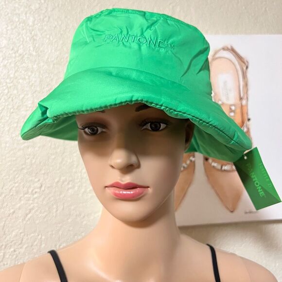pantone Accessories - Pantone Bucket Hat